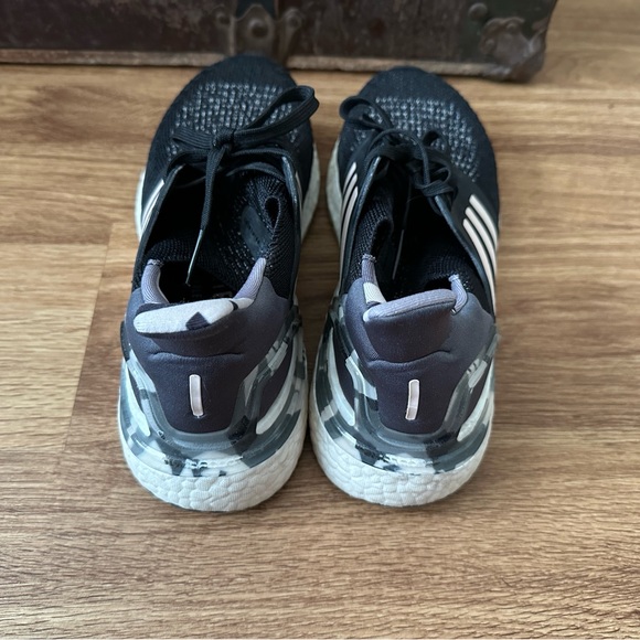 Adidas Ultraboost Sneakers - Picture 2 of 5